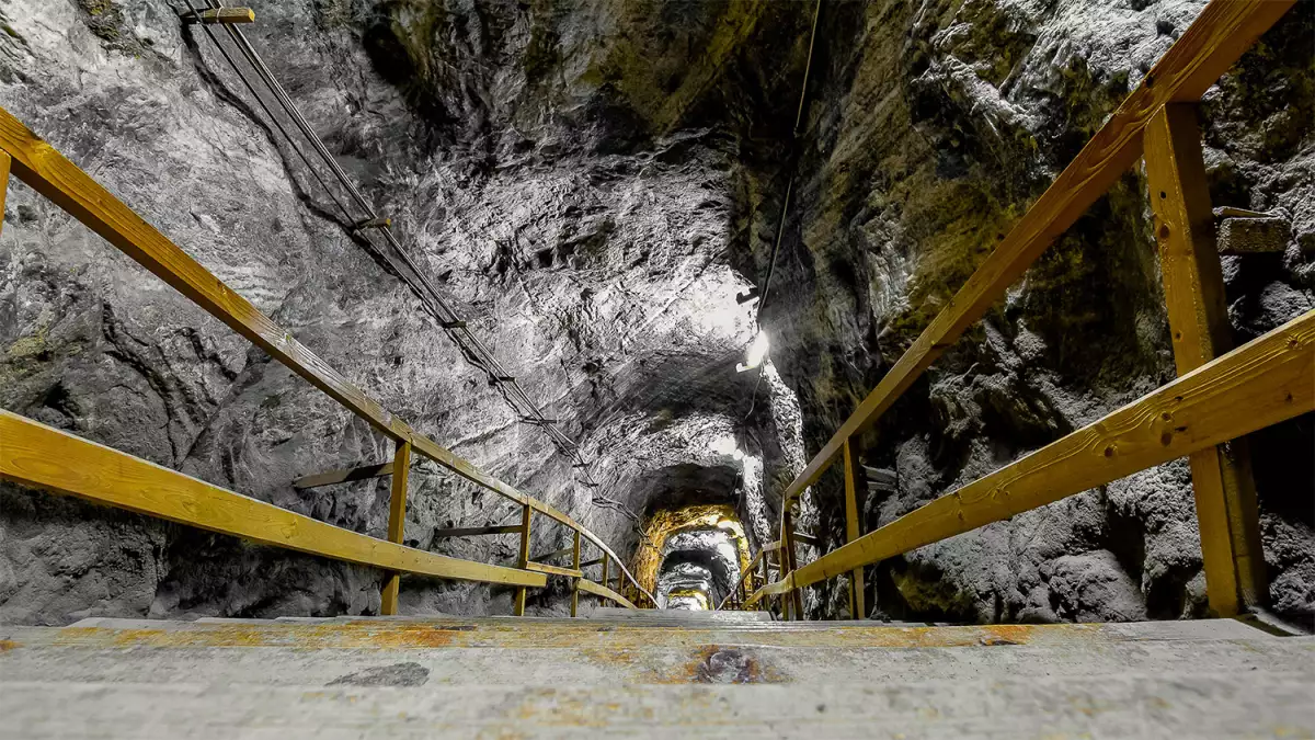 Fuera del túnel.