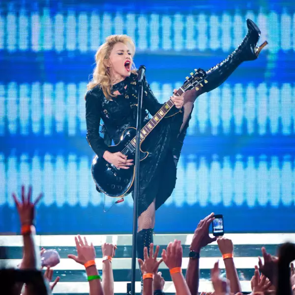 Madonna-mdna