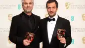 El cineasta mexicano venció a Steve McQueen como Mejor Director y a "Filomena" en Mejor Película Británica con "Gravity".