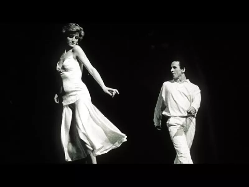 Diana y el bailarín Wayne Sleep en la Royal Opera House.