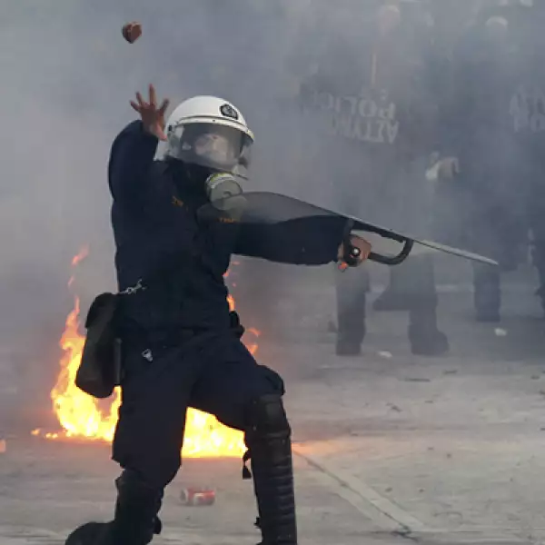 Grecia necesita los fondos del nuevo rescate antes del 20 de marzo para cumplir con pagos por 14,500 millones de euros en vencimiento de bonos.