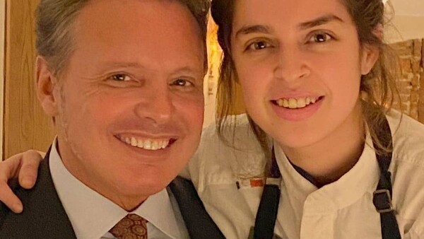 Erika Buenfil Cuenta Detalle Intimo De Luis Miguel A Mi Me Toco Cuando Estaba Como Boneta