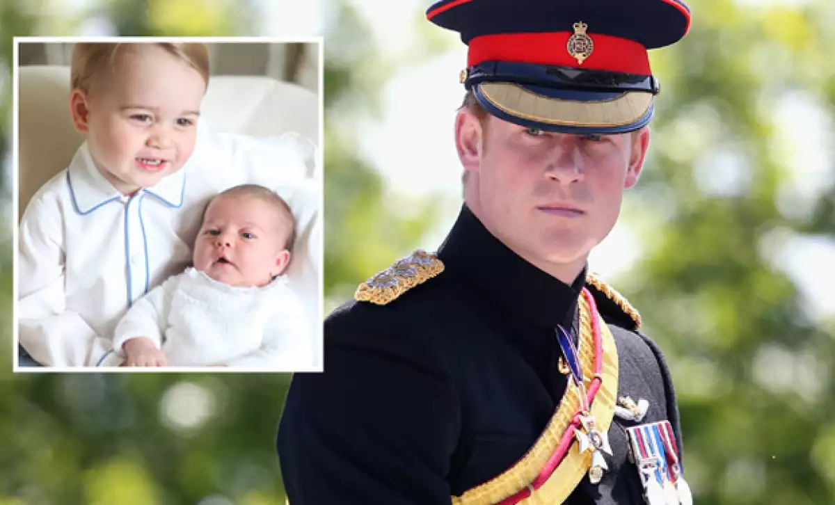 Él mismo se considera un mal tío. Sin embargo disfruta de su libertad y su papel como parte del ejército.