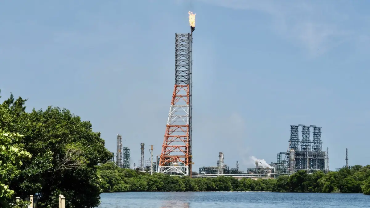 pemex-refinar-vs-exportar
