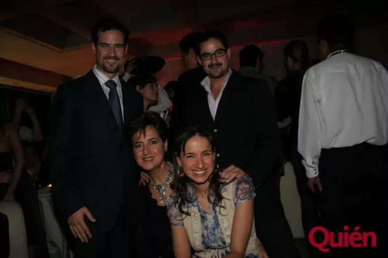 Emiliano Salinas, Cecilia Occelli, Cecilia Salinas, Juan Cristobal Salinas