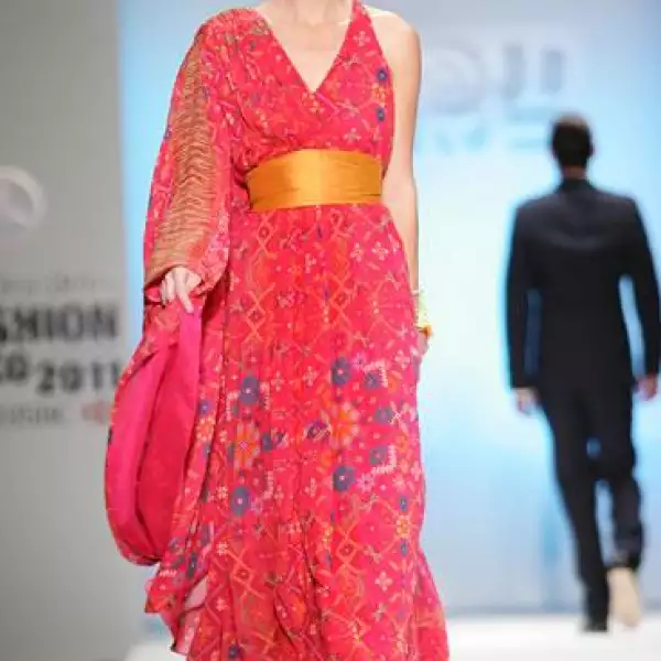 MBDF Pasarela Pineda Covalin