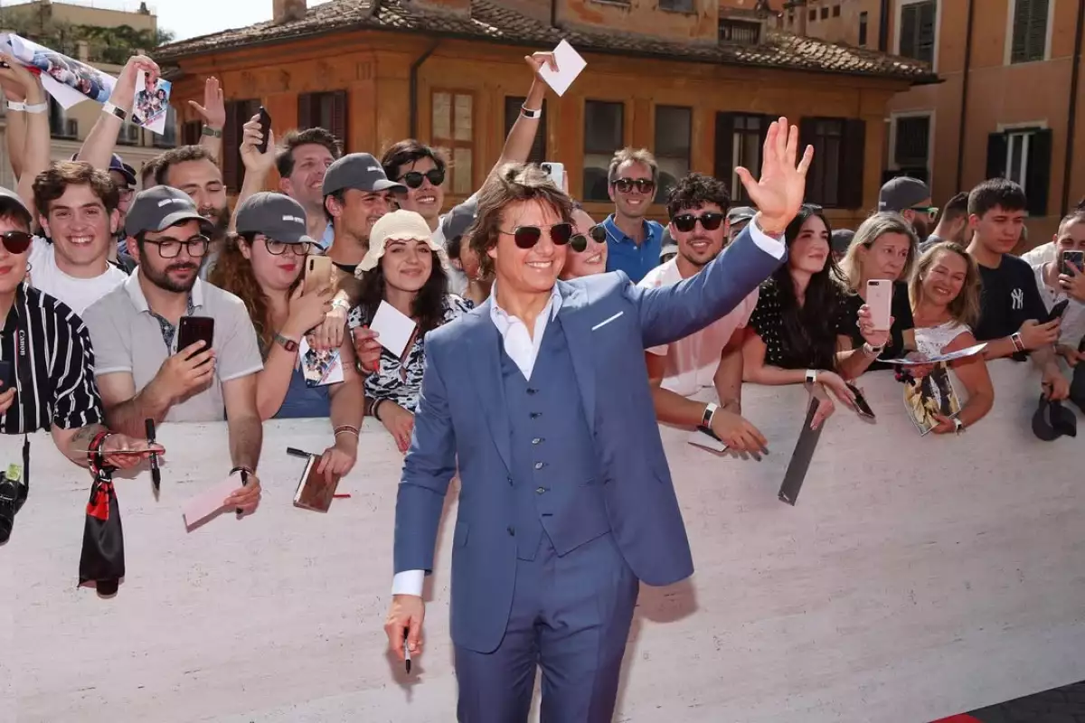 tom cruise.jpg