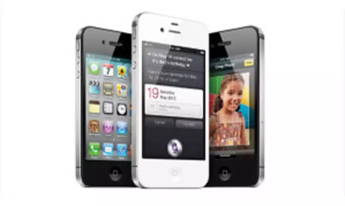 Siri y Google Voice discuten por la atención del usuario. (Foto: Cortesía Fortune)