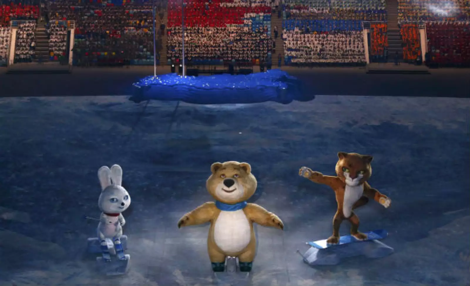 El oso, leopardo y la liebre dieron la bienvenida a los juegos que durarán hasta el 23 de febrero.