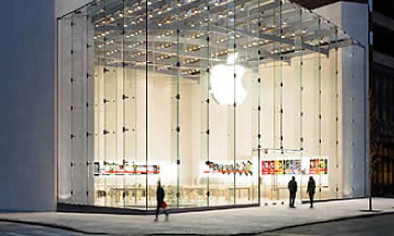 La demanda cubre servicios como iTunes, iCloud y Apple App Store. (Foto: Cortesía de CNNMoney)