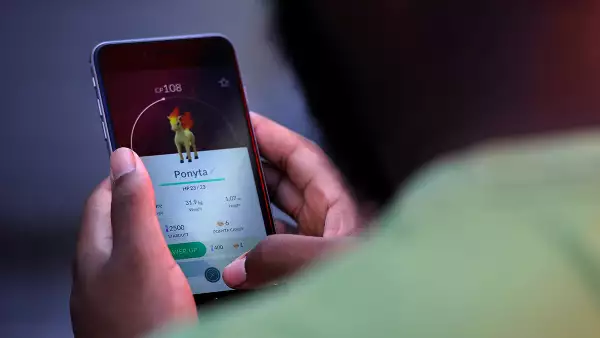 Algunos dicen que 'Pokemón Go' es el futuro de las redes sociales.