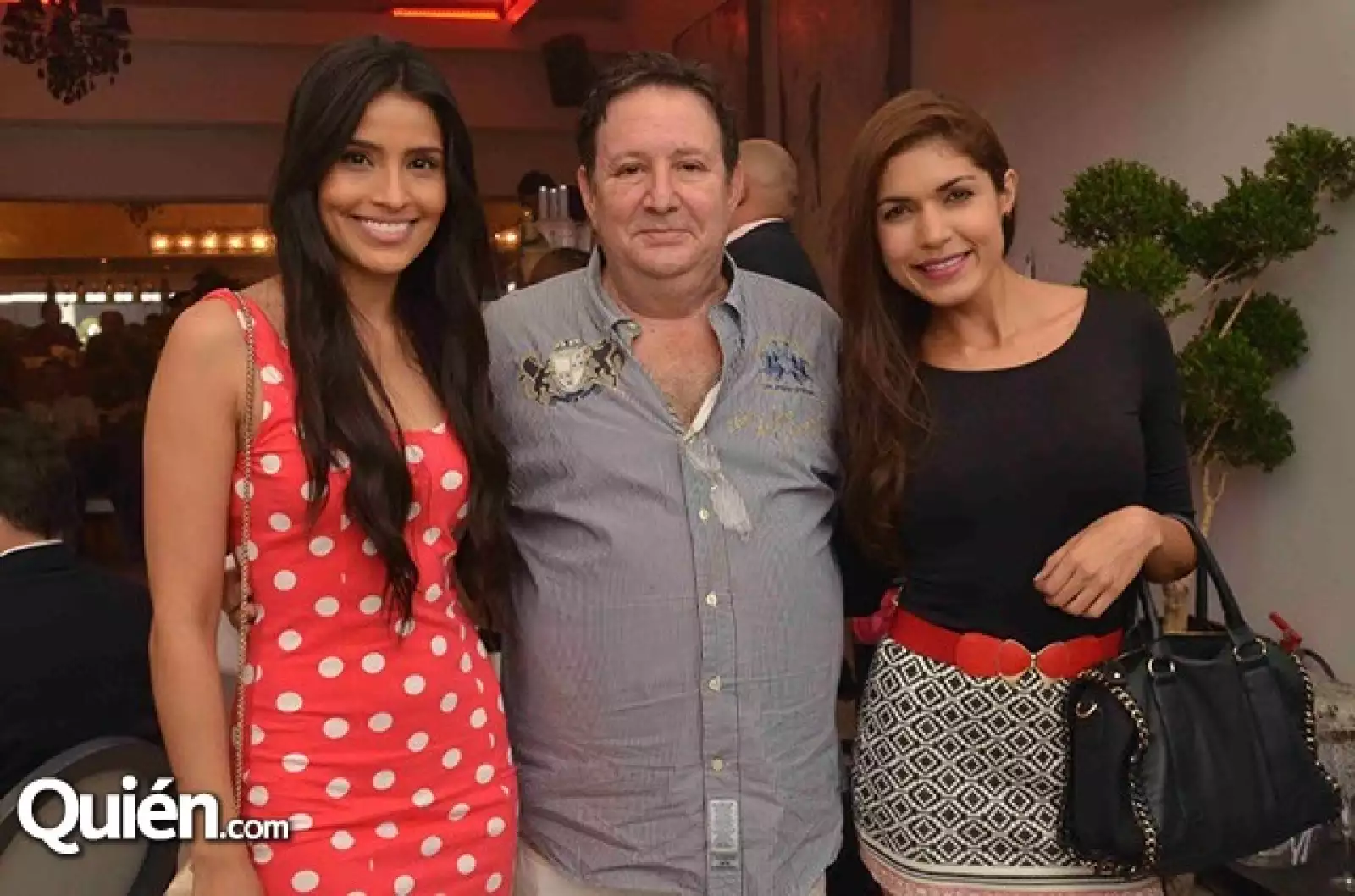 Alejandra Favela,Ari Beger y Luna Borges.