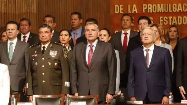 amlo-constitucion.jpg