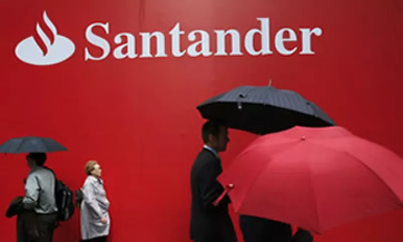 Santander destinó 4,871 millones de euros en provisiones para insolvencias. (Foto: AP)