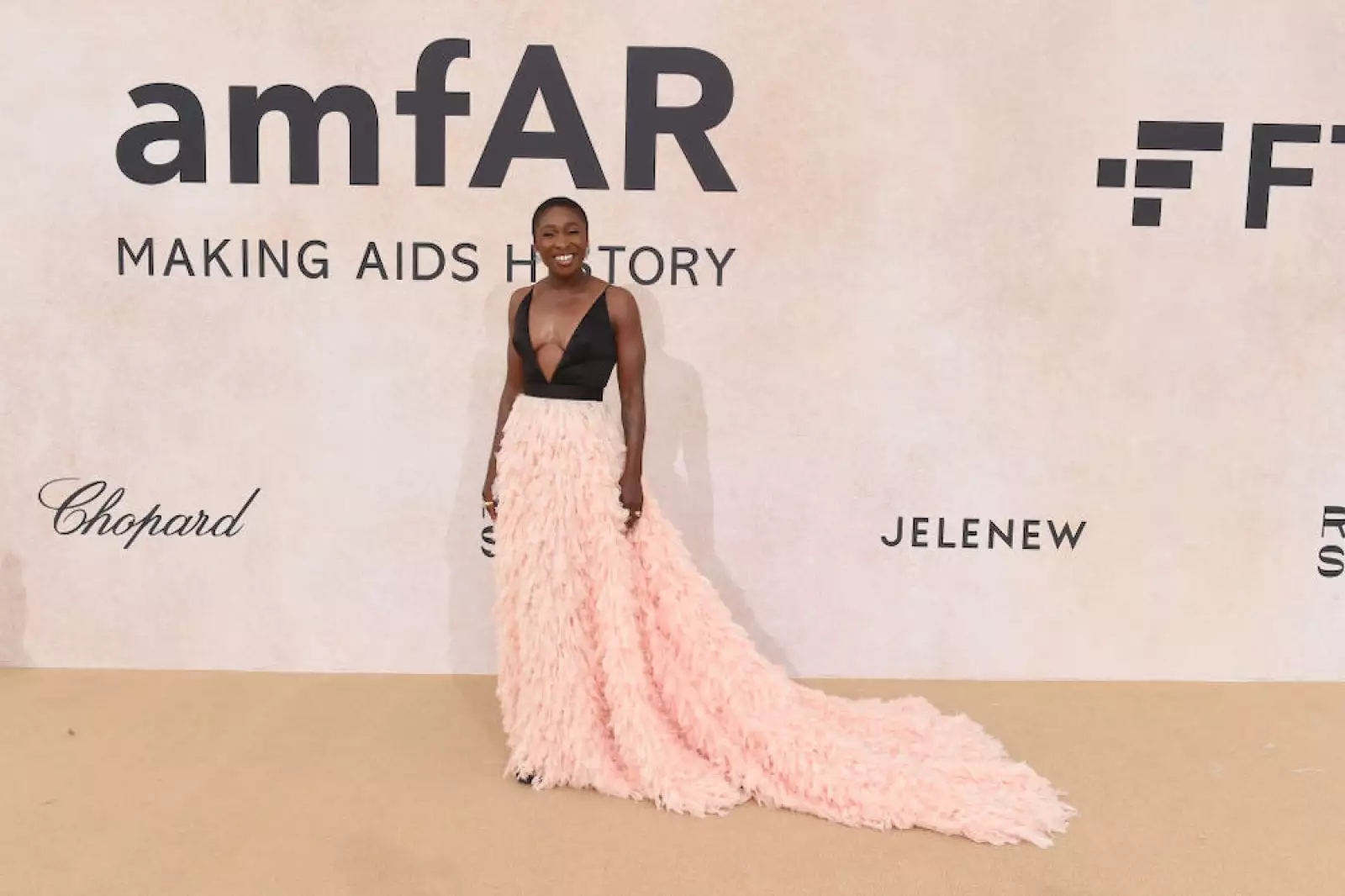 amfAR Gala Cannes 2022 - Jelenew