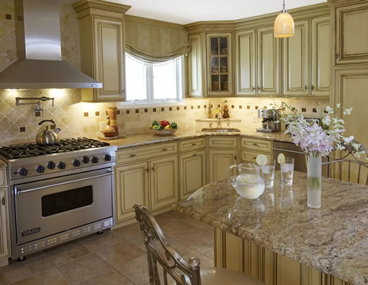 La energía en la cocina debe ser siempre positiva. Coloca plantas para lograrlo.