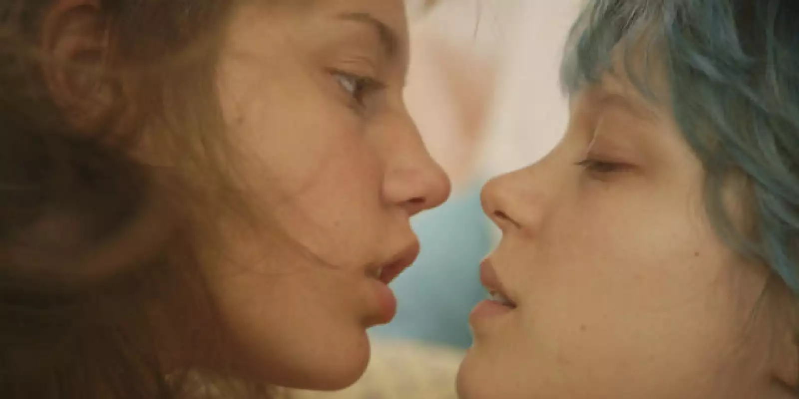 Escenas de una relación sexual lésbica explícita incomodaron a algunos asistentes que vieron Blue is the Warmest Color.