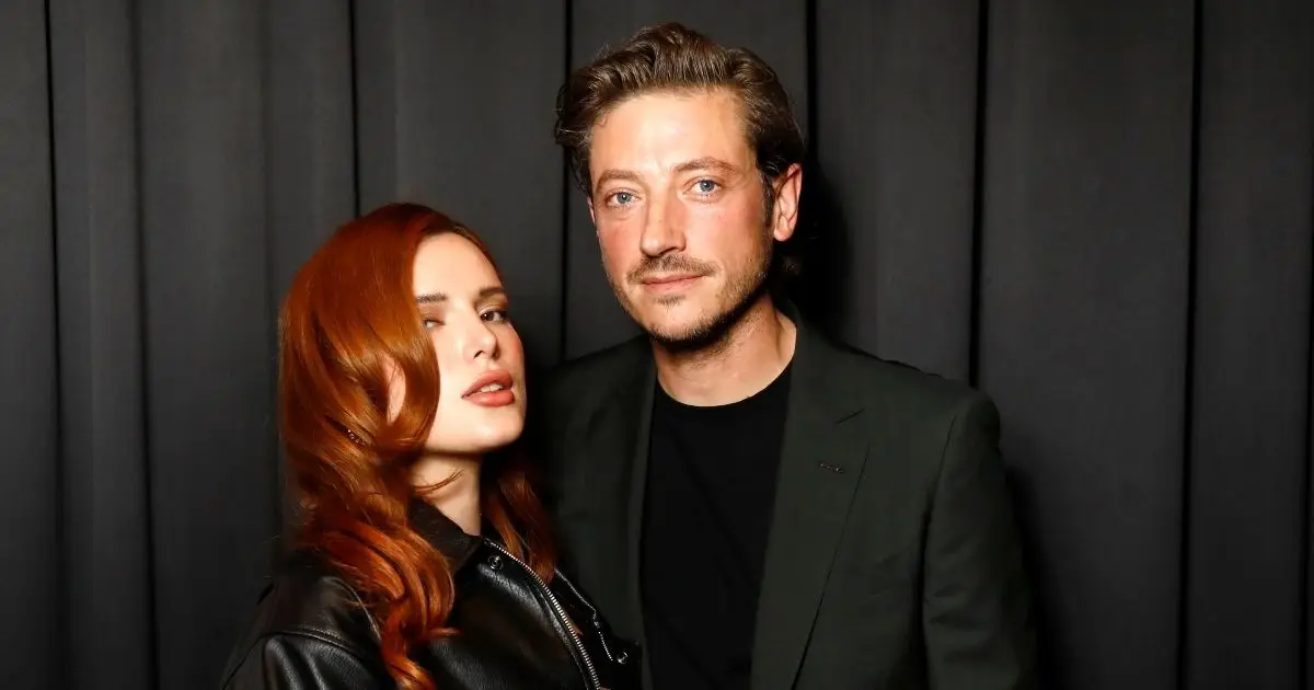 Bella Thorne y Mark Emms