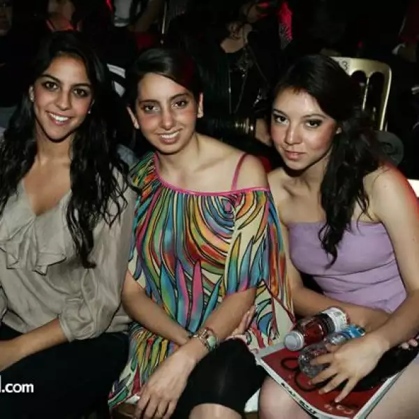 Yamel Kawachi,Nicole Ralle,Claudia Vivián