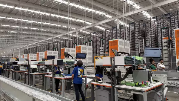 centro-logistico-walmart.jpeg