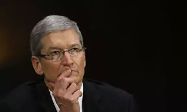 Tim Cook indicó que la empresa paga todos los impuestos que adeuda. (Foto: Reuters)