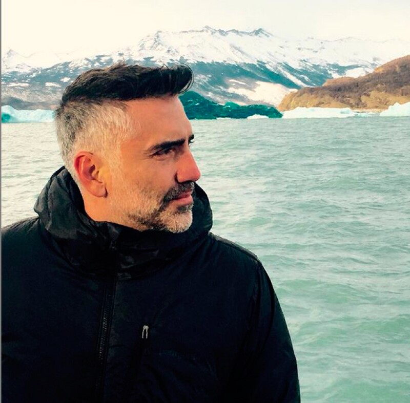 El Potrillo volvió a un look mucho más corto.