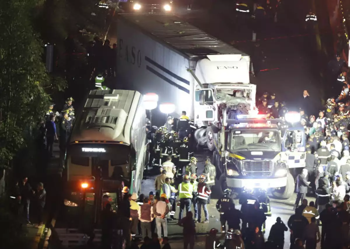 accidente en la carretera M�xico-Toluca
