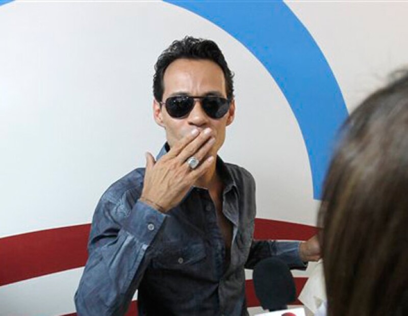 El boricua platicó con los medios de comunicación.