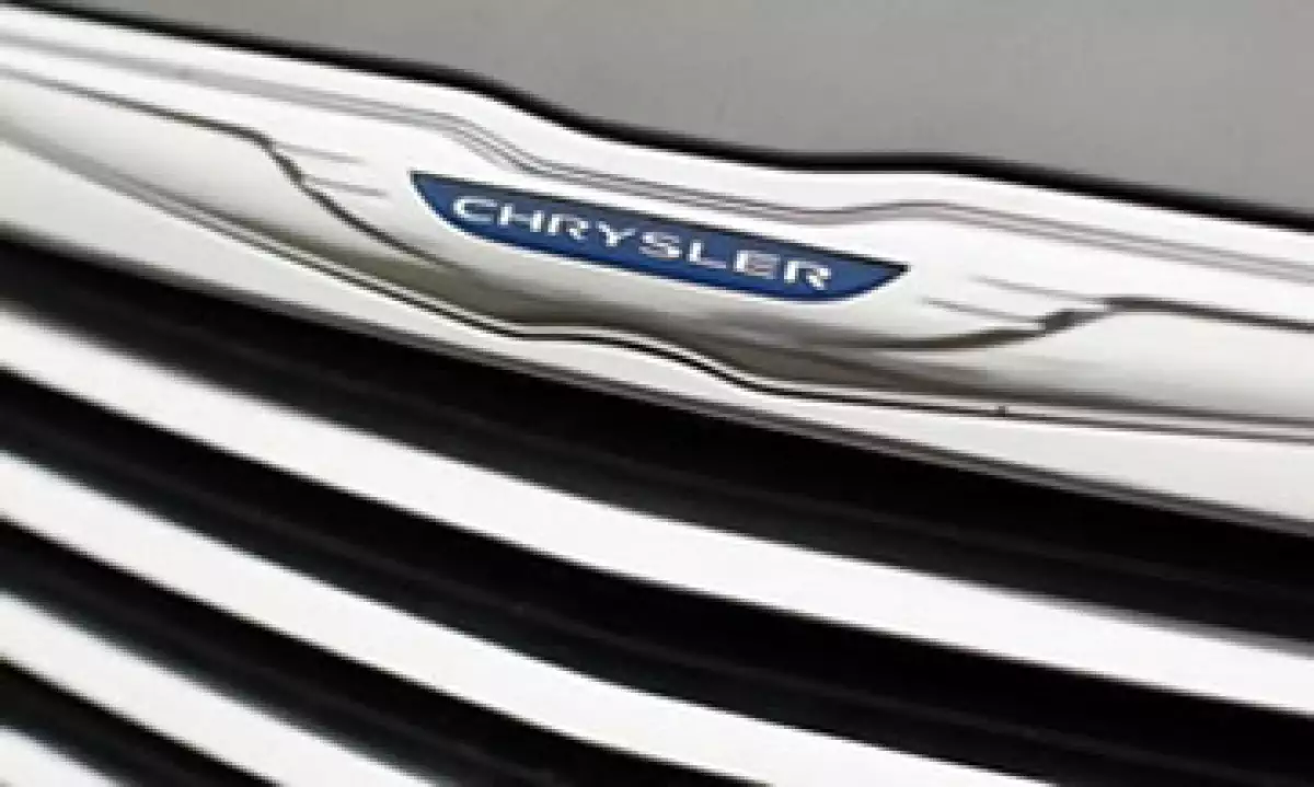 Fiat, que posee una amplia participación en Chrysler, informó que redujo sus pérdidas en Europa en el periodo. (Foto: Reuters)