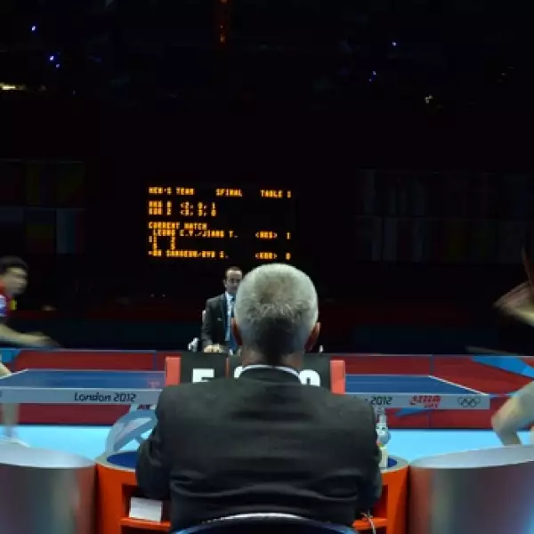 Competencia de ping-pong de mesa