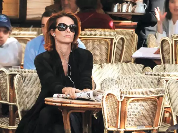 Adriana ha decidido apostarle a su relación con Mathias Helleu, por lo cual se mudo a París este verano.