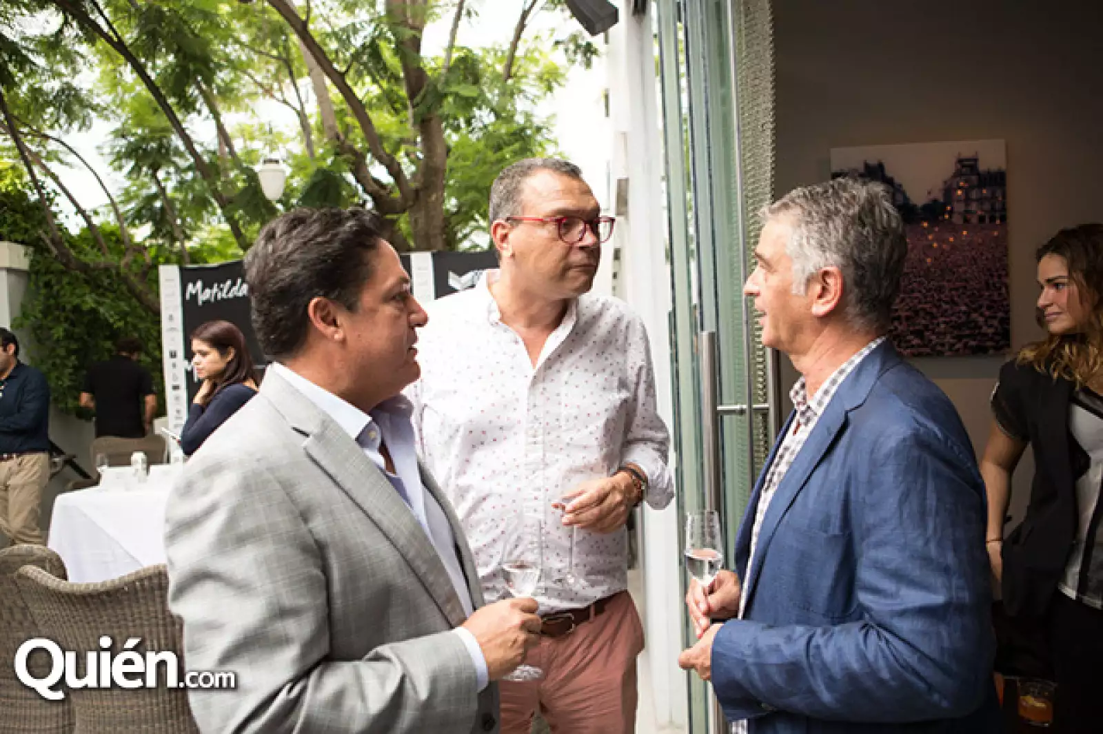 Alfredo Renteria, Bruce James y Alberto Laposse