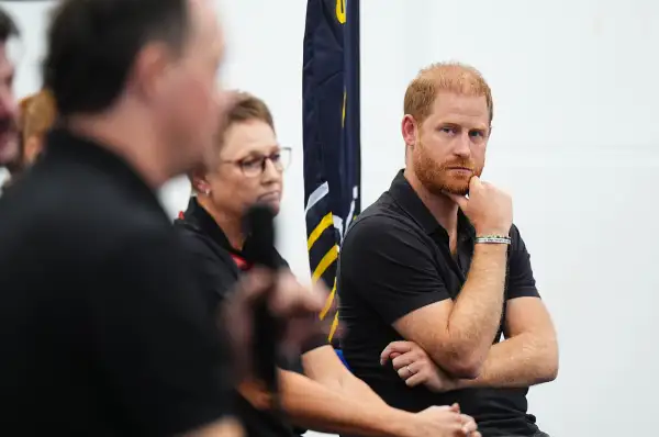 El príncipe Harry habló por primera vez sobre su regreso a Reino Unido y reveló cómo se encuentra su familia