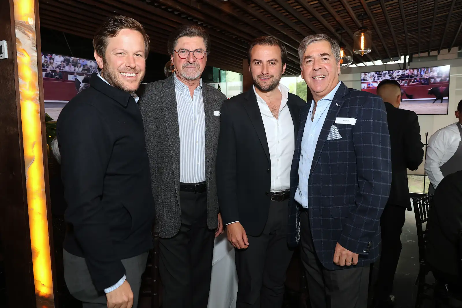 Santiago Pérez Salazar , Ricardo y Diego Barroso con  Paco Vall