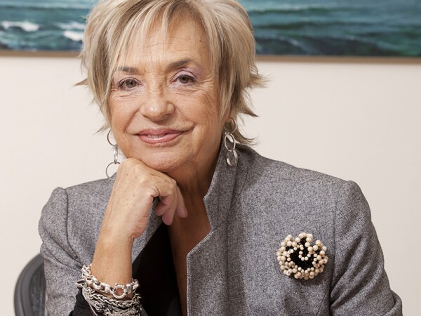 Image: (FILE) World's Richest Self-Made Woman Rosalia Mera Dies Aged 69