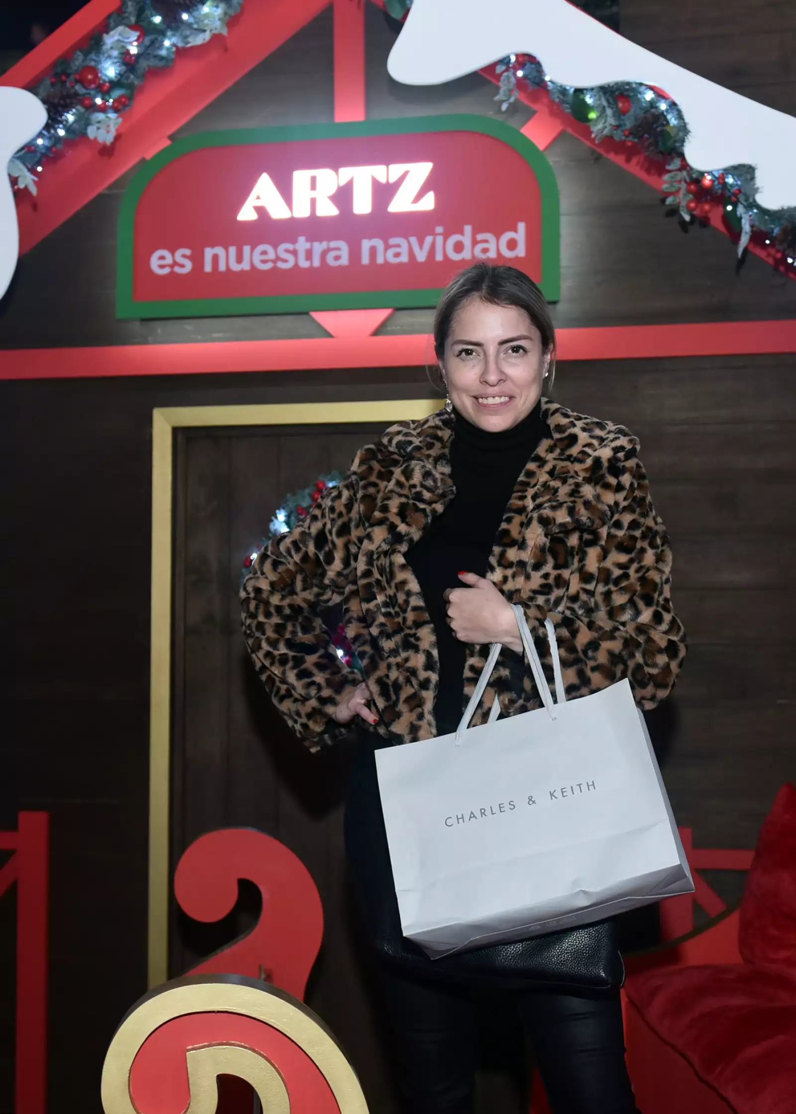 NAVIDADARTZ 021222 005.JPG