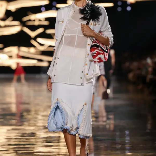Chanel S27 023.jpg
