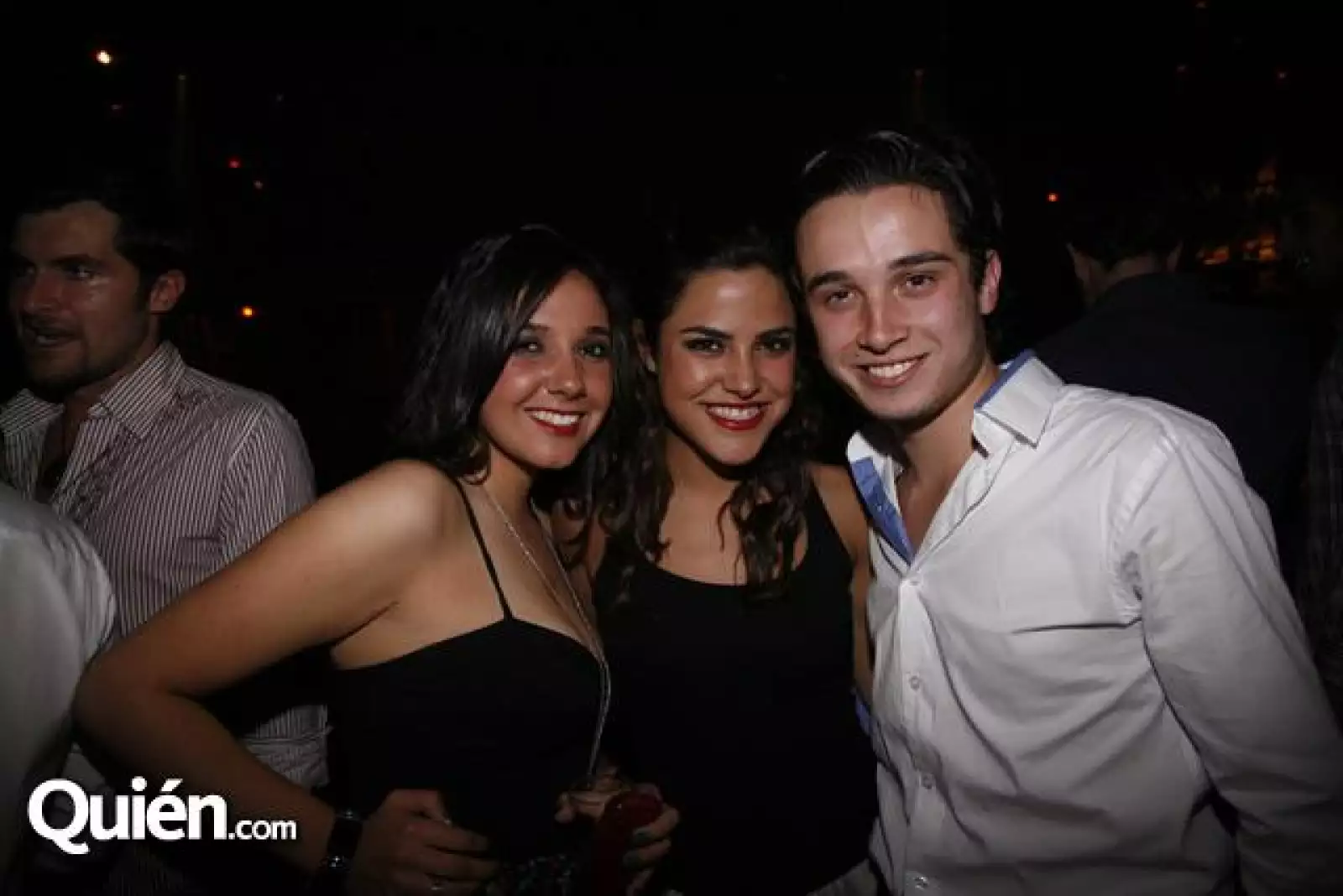 Daniela Castellano,Andrea Alvarez,Andrés López