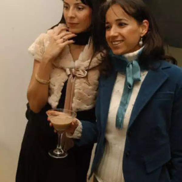 Claudia Estrada, Cecilia Salinas