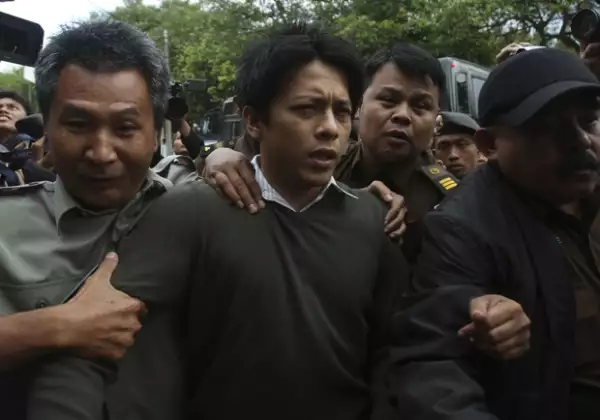 El cantante Nazril Ariel después de recibir la condena de tres años y medio de cárcel.