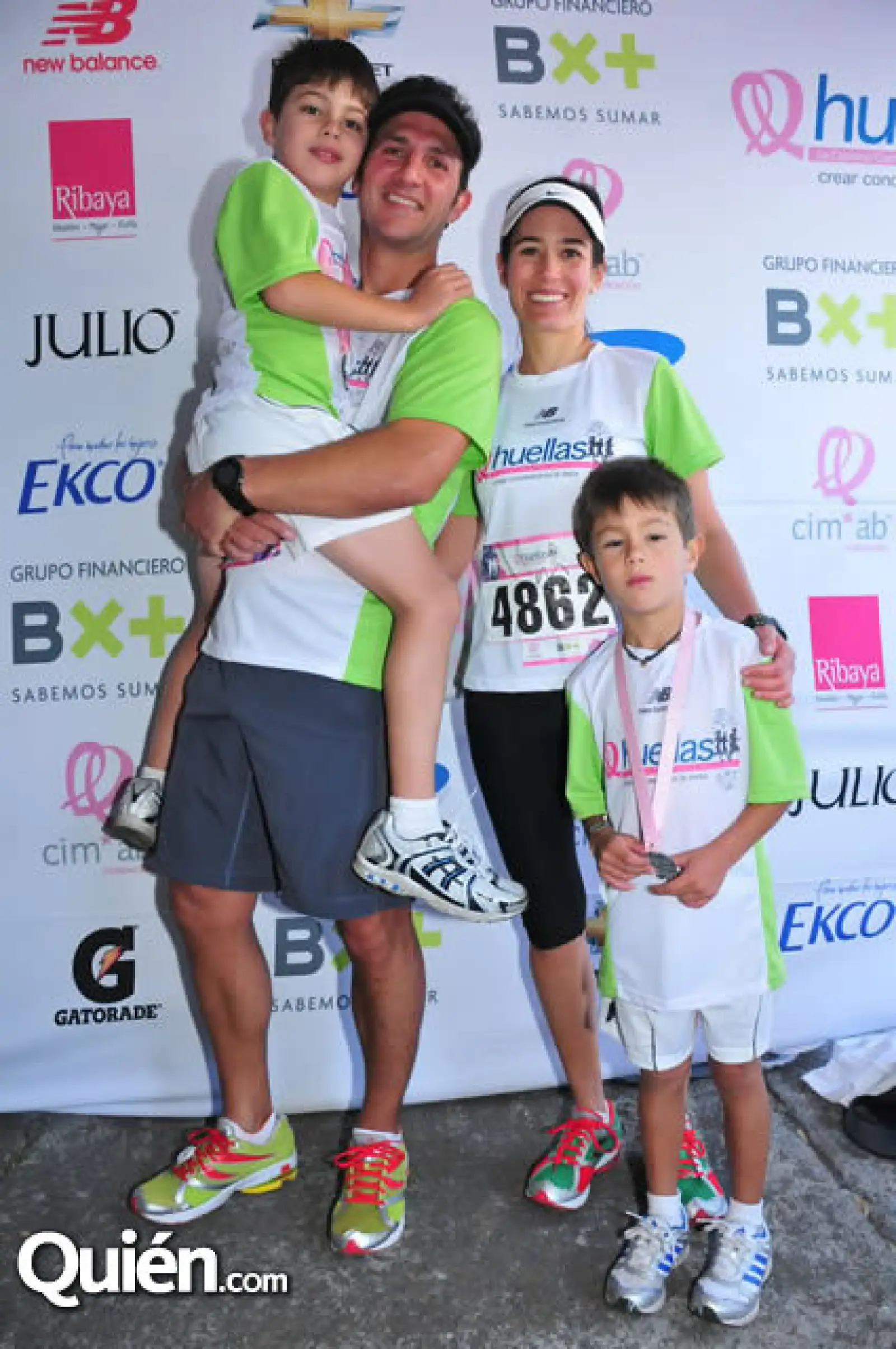 Patricio,Alex,Mariana y Pablo de la Barreda