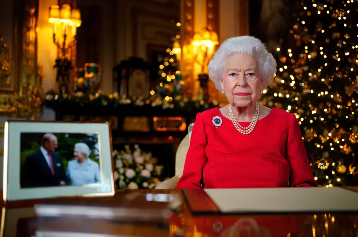Reina Isabel II
