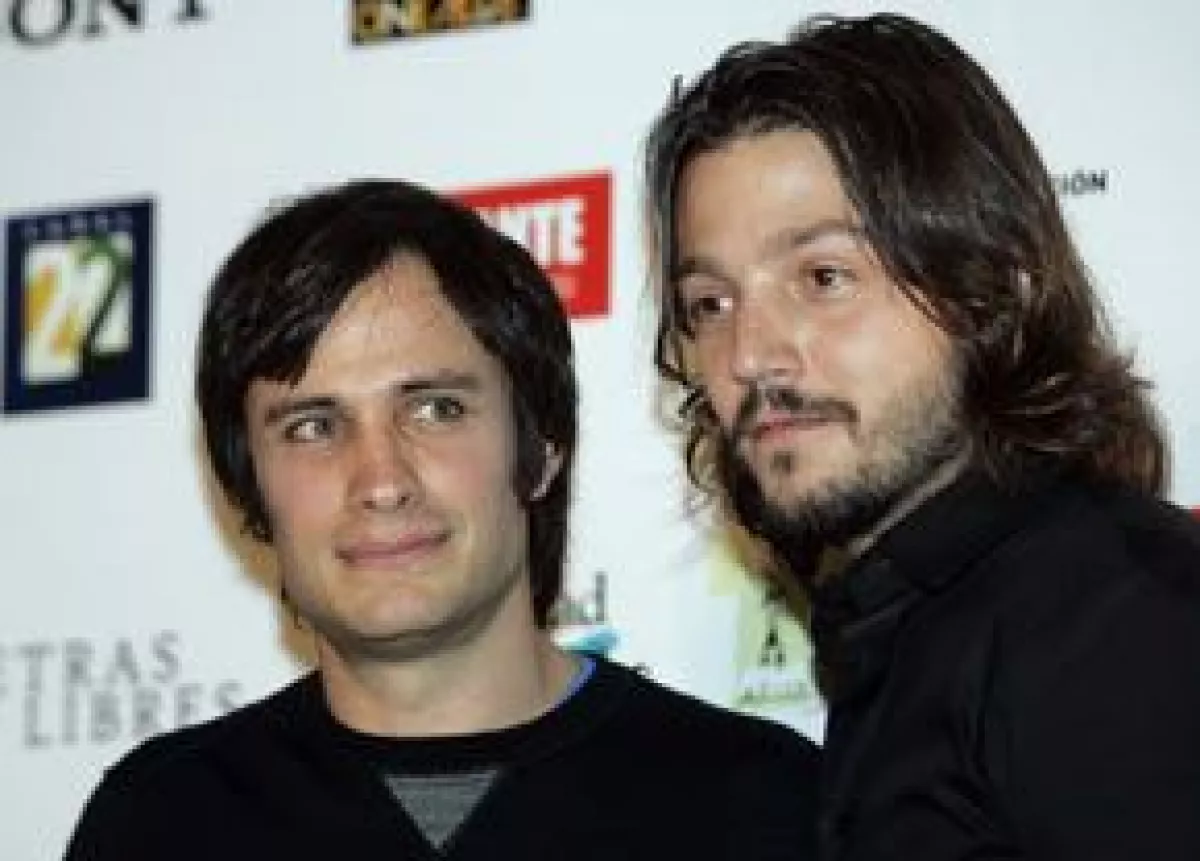 La cinta reúne a García Bernal y Luna por primera vez desde "Y tu mamá también" y fue producida por Alfonso Cuarón, Guillermo Del Toro y Alejandro González Iñárritu.