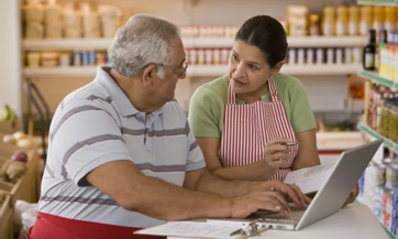 Hasta octubre de este año aún faltaban 5.2 millones de contribuyentes por migrar, dijo el SAT. (Foto: Getty Images)
