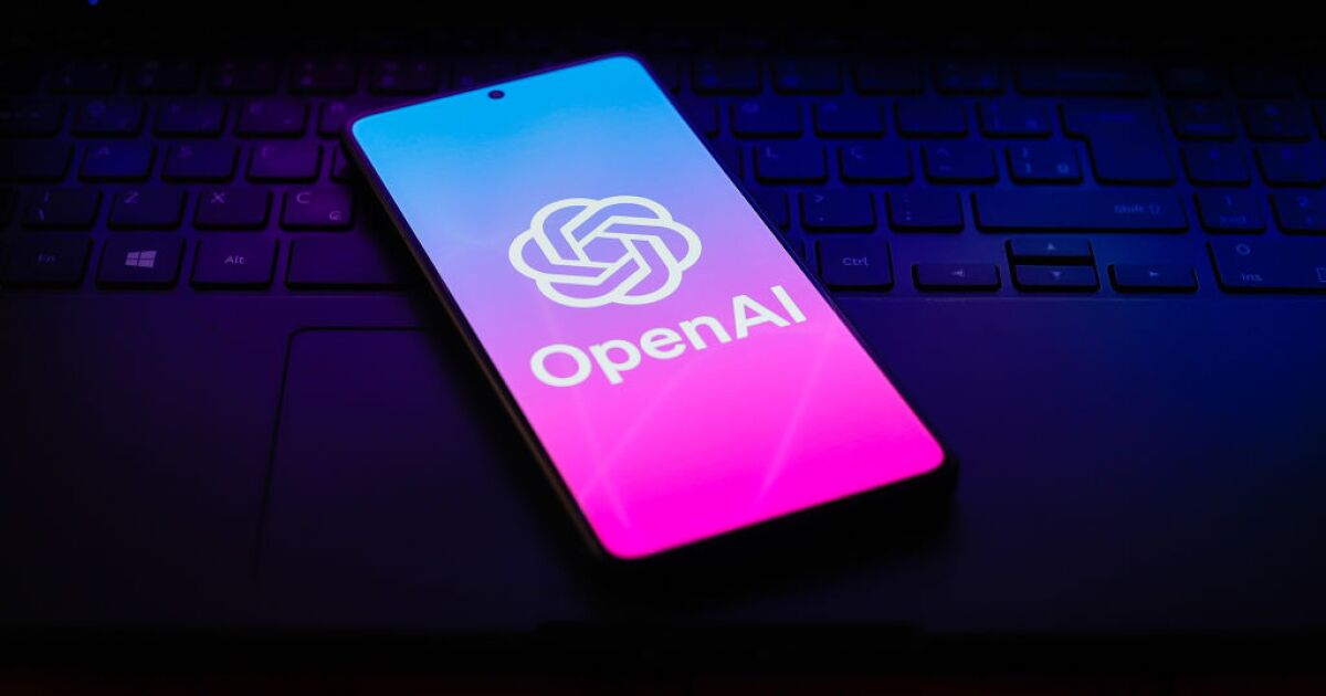 OpenAI cierra una ronda de financiación récord de 122,000 mdd

Con esta cifra, la empresa alcanzó una valoración de 852,000 mdd y se acerca a una salida a bolsa llena de expectativa por la rentabilidad de la IA.