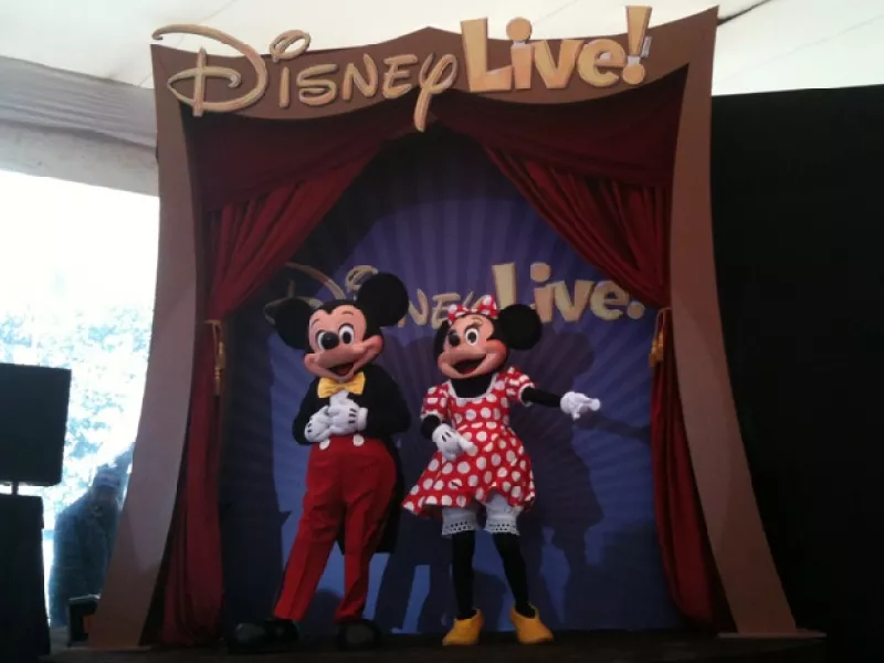 Mickey Mouse, los personajes de Toy Story 3, Monster Trucks, `El espectáculo más grande del mundo´, entre otros, se presentaran pronto en la nueva Arena de la Ciudad de México.