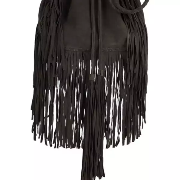 La tenencia `western´se ve reflejada con los flecos de Antik Batik.