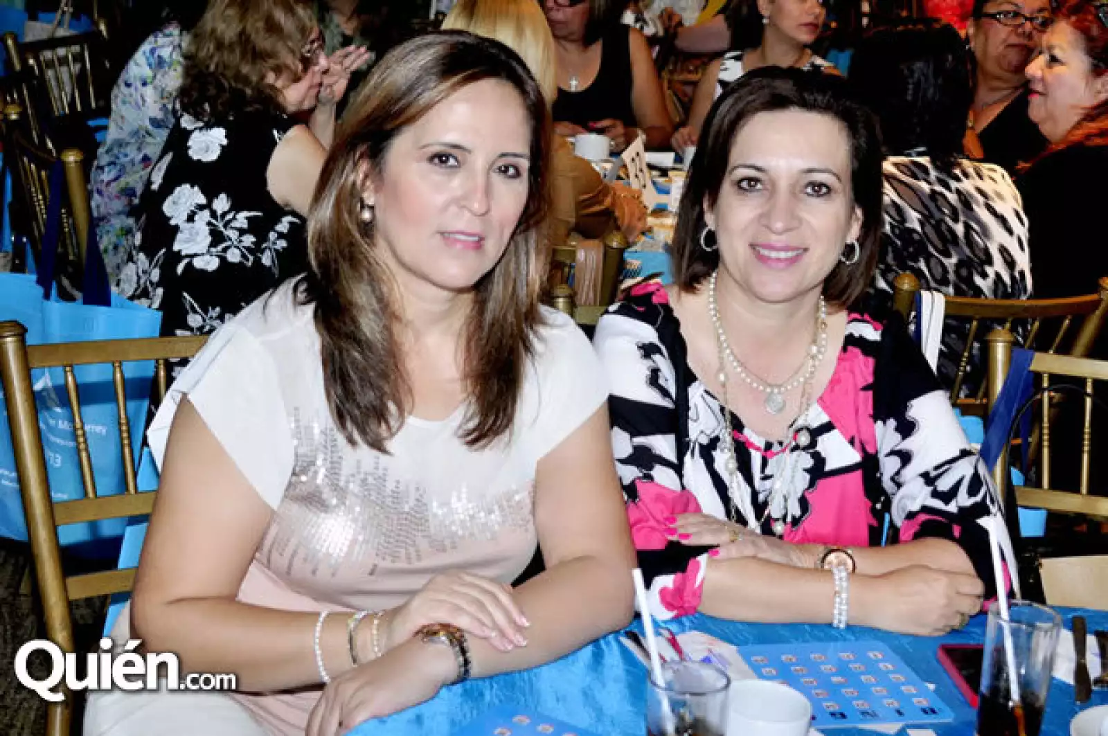 Eva de Treviño y Aurora Garza