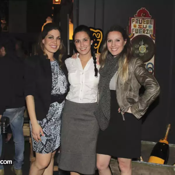 Yael Celaya,Isabel Villagomez,Denisse Fax