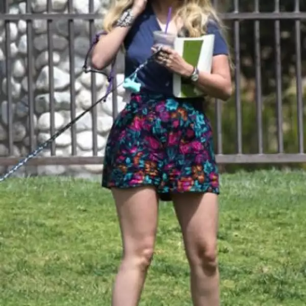 No importa si son de corte alto, Mischa también los usa.